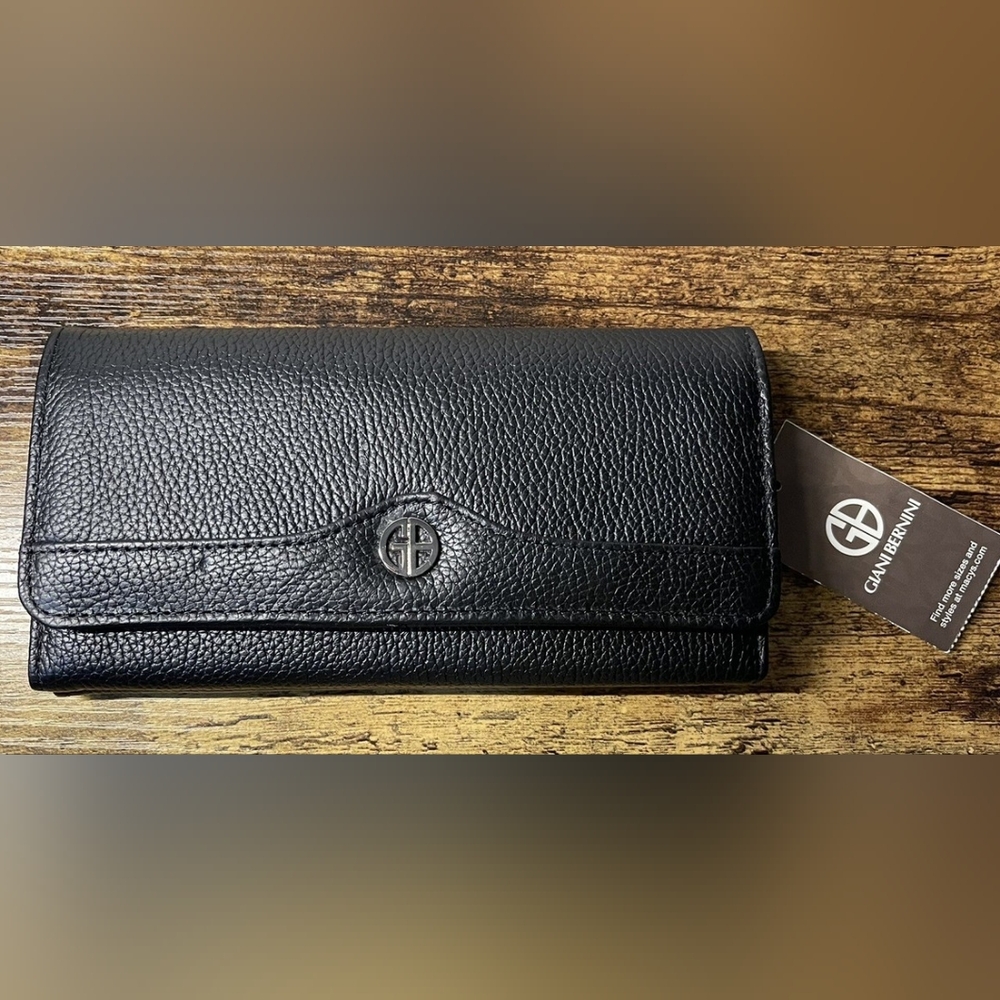 Giani Bernini Genuine Italian Leather Black Women's Wallet